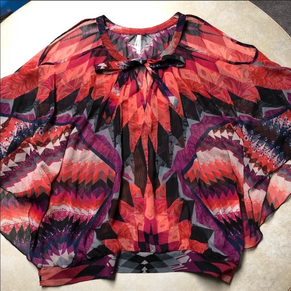 MYTH Tie-Front Kaftan-Style Top